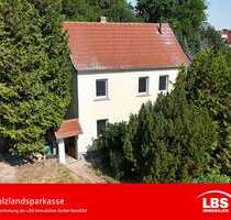 Haus zum Kaufen in Hecklingen 39.000,00 € 109 m²