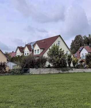 Foto - Haus zum Kaufen in Holzheim 429.000,00 € 130 m²