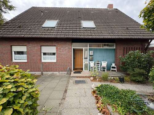 Foto - Haus zum Kaufen in Zetel 359.000,00 € 211 m²
