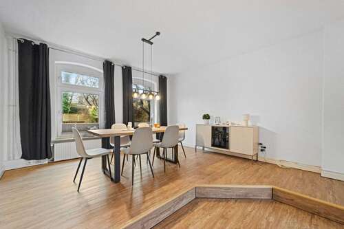 Foto - Haus zum Kaufen in Hohenwestedt 269.000,00 € 221.93 m²