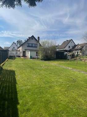 Foto - Haus zum Kaufen in Wachtberg-Berkum 359.000,00 € 173.05 m²
