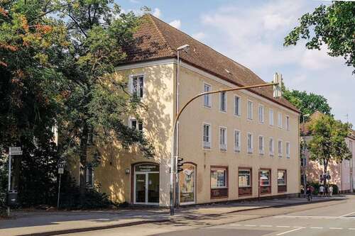 Foto - Büro in Wolfsburg 2.170,39 € 217.09 m²