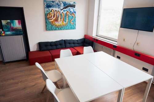 Foto - Büro in München 790,00 € 45 m² - 790,00&nbsp;EUR Kaltmiete, ca.&nbsp; 45,00&nbsp;m&sup2;