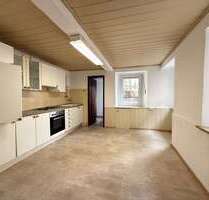 Haus zum Kaufen in Wolfstein 79.000,00 € 142 m²