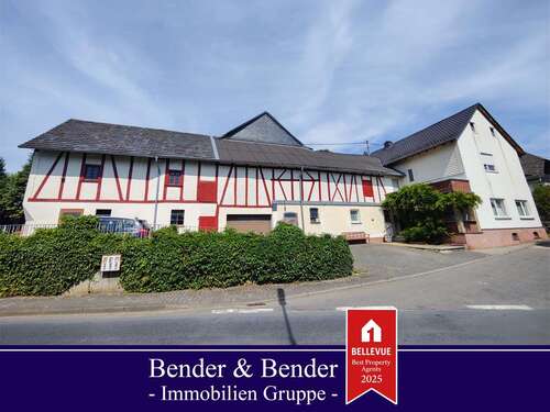 Foto - Haus zum Kaufen in Altenkirchen 279.000,00 € 174 m²