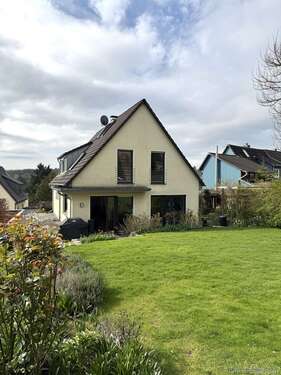 Foto - Haus zum Kaufen in Essen Fischlaken 915.000,00 € 199 m²