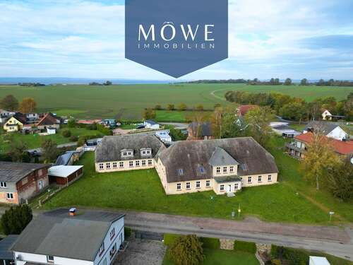 Foto - Haus zum Kaufen in Saal 550.000,00 € 1650 m²