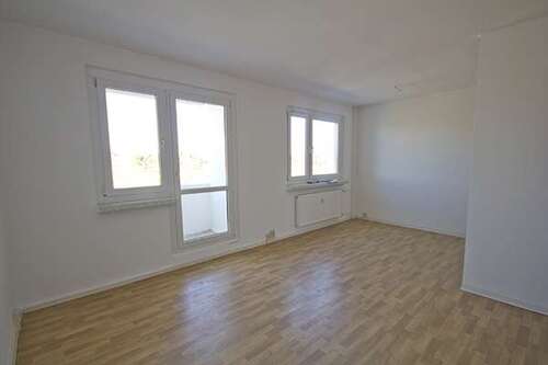 Foto - Wohnung zum Mieten in Halle (Saale) 829,00 € 118.3 m²