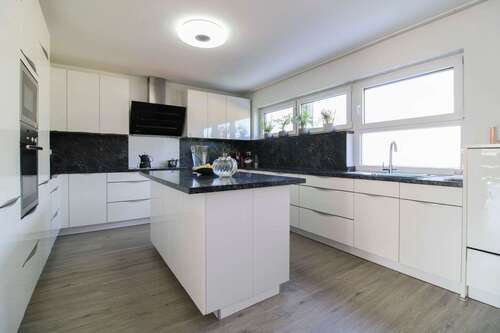 Foto - Haus zum Kaufen in Köln 720.000,00 € 186.12 m²