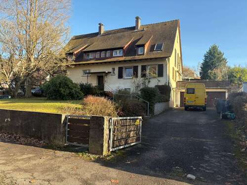 Foto - Haus zum Kaufen in Freiburg im Breisgau 299.500,00 € 273 m²