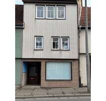 Haus zum Kaufen in Bad Langensalza 99.900,00 € 155 m² Haus zum Kaufen in Bad Langensalza 99.900,00 € 155 m²