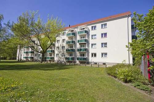 Foto - Wohnung zum Mieten in Halle (Saale) 422,00 € 58.53 m²