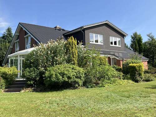 Foto - Haus zum Kaufen in Oststeinek 859.000,00 € 204 m²