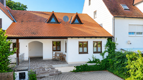 Foto - Haus zum Kaufen in Sulzemoos 799.000,00 € 265.15 m²