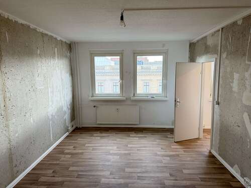 Foto - Wohnung zum Mieten in Berlin 319,31 € 32.55 m²