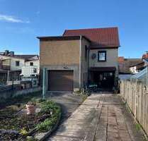 Haus zum Kaufen in Friemar 115.000,00 € 145 m²