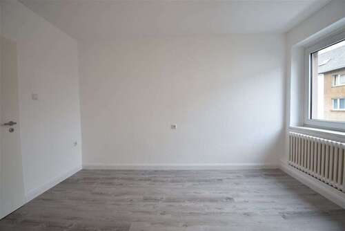 Foto - Wohnung zum Mieten in Duisburg 595,00 € 72 m²