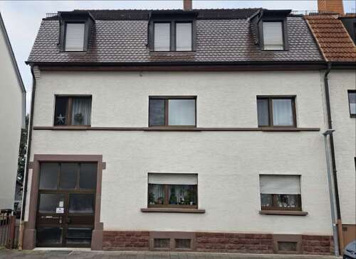 Foto - Haus zum Kaufen in Karlsruhe 699.000,00 € 254.49 m²