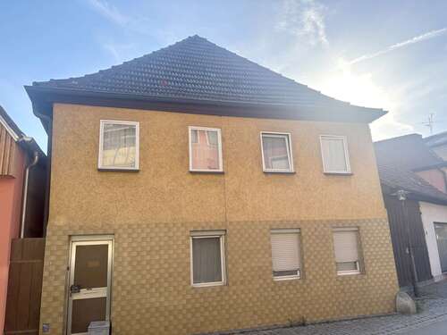 Foto - Haus zum Kaufen in Lichtenfels 139.900,00 € 150 m²