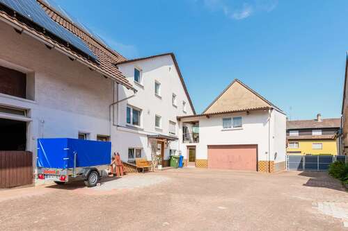 Foto - Haus zum Kaufen in Bruchsal 559.000,00 € 200.84 m²