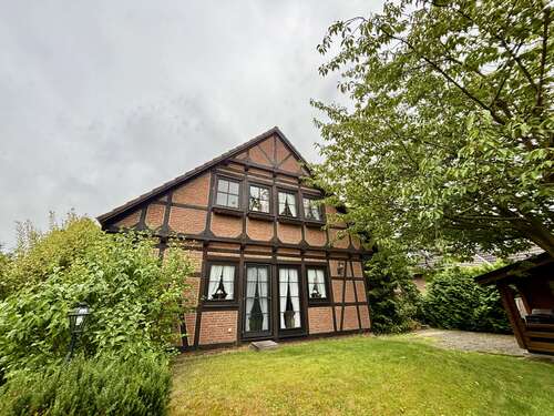 Foto - Haus zum Kaufen in Garbsen 459.000,00 € 125 m²