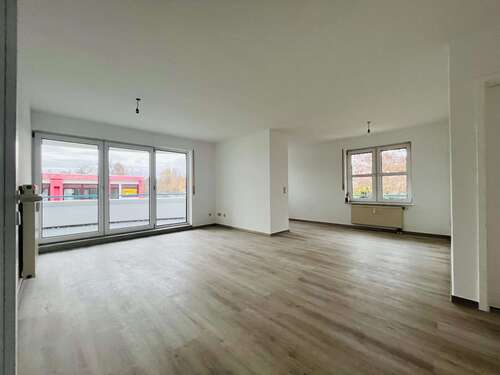 Foto - Wohnung zum Mieten in Neustadt 790,00 € 64 m²