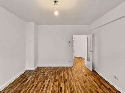 Foto - Wohnung zum Mieten in Düsseldorf 995,00 € 74 m²