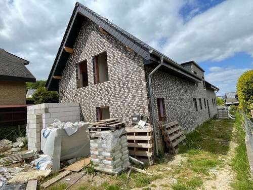 Foto - Haus zum Kaufen in Bad Salzuflen 220.000,00 € 256 m²