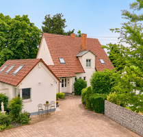 Haus zum Kaufen in Zeiskam 1.430.000,00 € 285 m²
