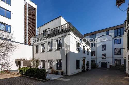 Foto - Haus zum Kaufen in Hamburg 2.875.000,00 € 292 m²