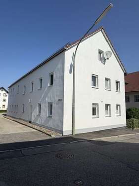 Foto - Haus zum Mieten in AttenhausenBruckberg 1.190,00 € 160 m²