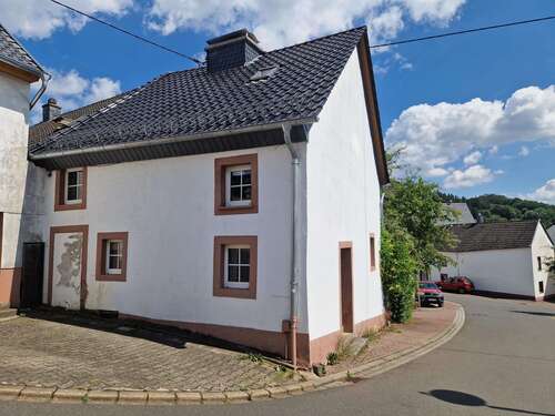 Foto - Haus zum Kaufen in Neroth 60.000,00 € 81 m²