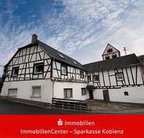 Haus zum Kaufen in Lehmen 149.000,00 € 227 m²