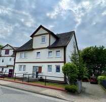 Haus zum Kaufen in Helsa 190.000,00 € 200 m²