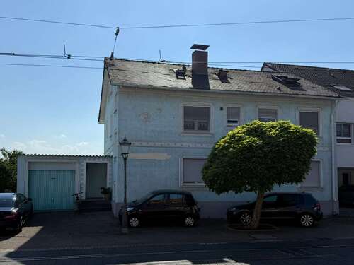 Foto - Haus zum Kaufen in Linkenheim-Hochstetten 619.000,00 € 265 m²