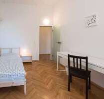 WG-Zimmer in Munich 805,00 € 13 m²