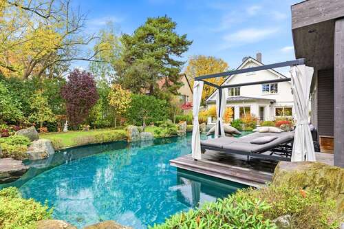 Foto - Haus zum Kaufen in Kleinmachnow 2.498.000,00 € 393.14 m²