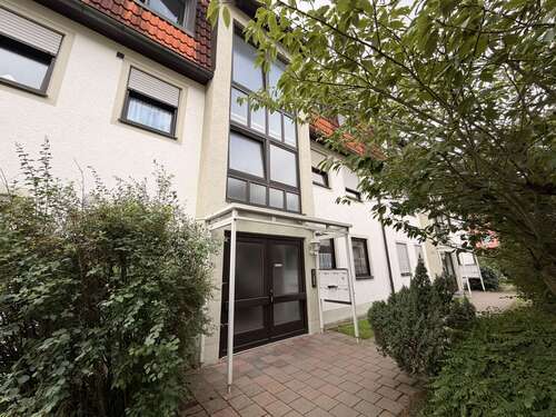 Foto - Wohnung zum Kaufen in Neuendettelsau 130.000,00 € 50.1 m²
