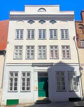 Foto - Haus zum Kaufen in Lübeck 1.890.000,00 € 248.79 m²