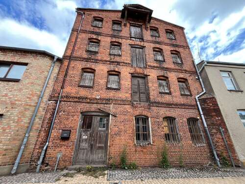 Foto - Halle in Grevesmühlen 199.000,00 € 557.97 m²