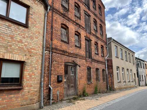 Foto - Haus zum Kaufen in Grevesmühlen 199.000,00 € 557.97 m²