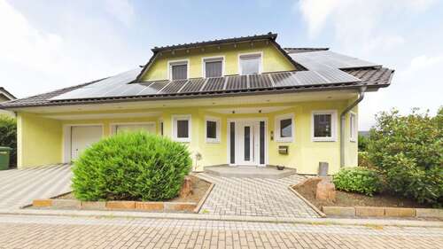 Foto - Haus zum Mieten in Sinsheim Waldangelloch 1.900,00 € 221.18 m²
