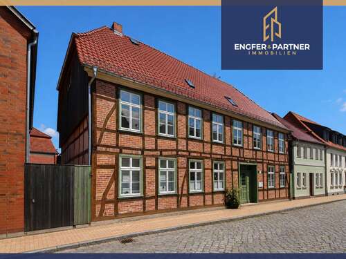 Foto - Haus zum Kaufen in Bützow 329.000,00 € 329.52 m²