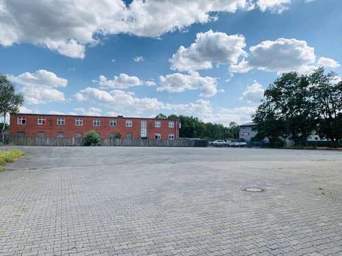 Foto - Grundstück in Lüneburg 30.000,00 € 2250 m²