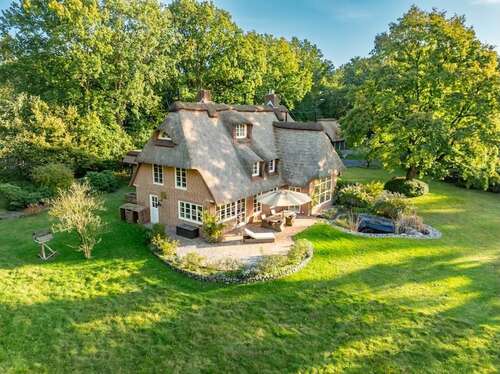 Foto - Haus zum Kaufen in Holm 2.150.000,00 € 279 m²