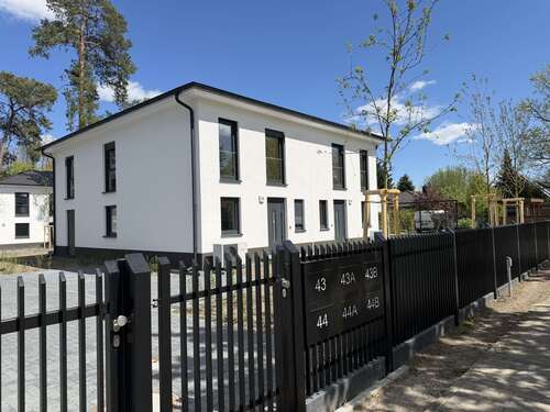 Foto - Haus zum Kaufen in Brandenburg - Blankenfelde-Mahlow 590.000,00 € 118 m²