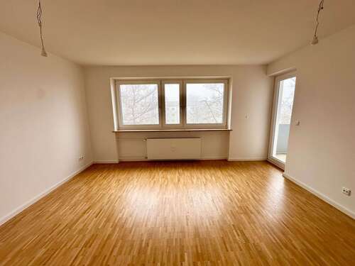 Foto - Wohnung zum Mieten in Lenting 627,00 € 52.29 m²