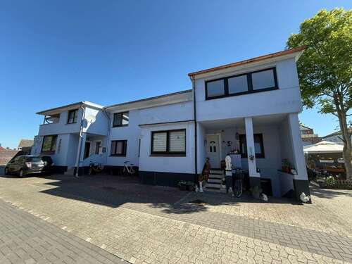Foto - Haus zum Kaufen in Varel 349.000,00 € 275 m²