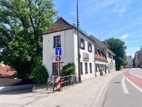 Foto - Haus zum Kaufen in München 1.290.000,00 € 244 m²