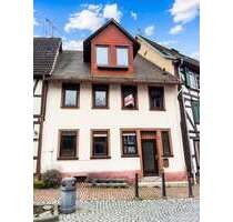 Haus zum Kaufen in Gelnhausen 115.000,00 € 125 m²